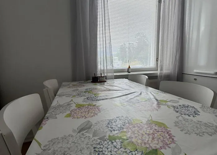 Small Budget Traveler's Two-room 公寓